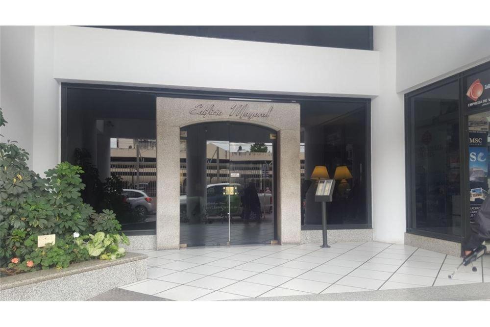 Departamento En Microcentro Con Cochera Сальта Экстерьер фото